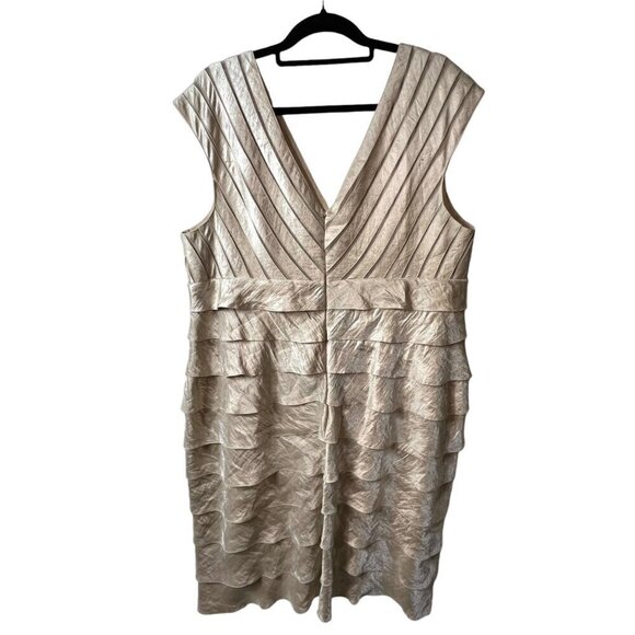 Adrianna papell woman tan gold dress women’s size 22 - Picture 2 of 10